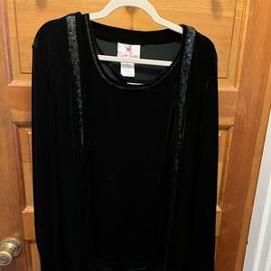 Velvet shirt and jacket with beaded trim